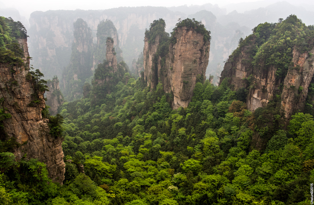 Zhangjiajie водопад в Китае