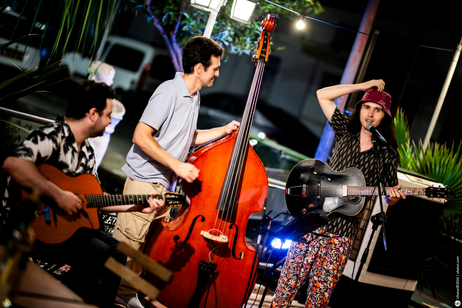 Lucky Swing Jazz Band performing live on stage