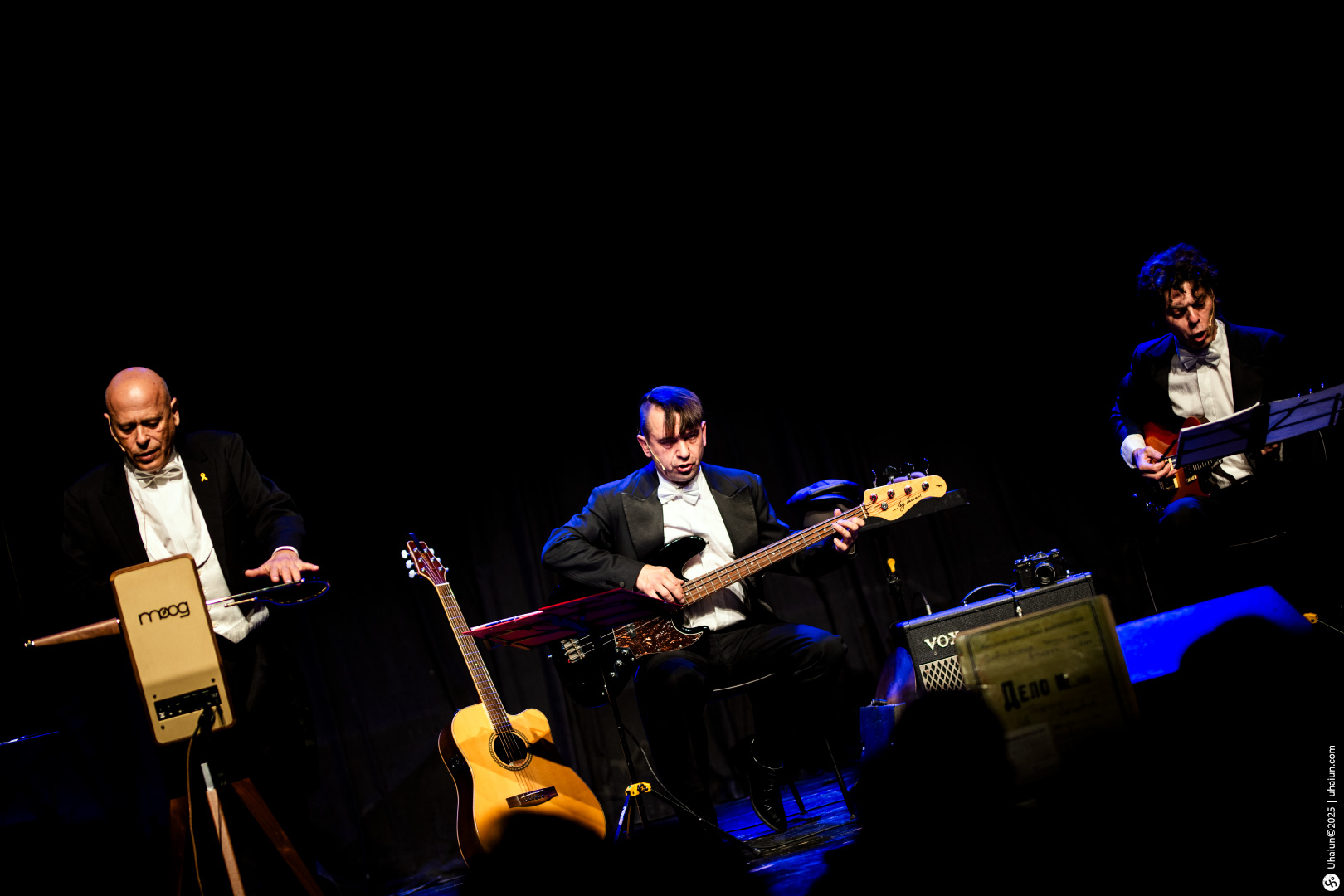 Avi Benjamin Trio 2025 - Theremin